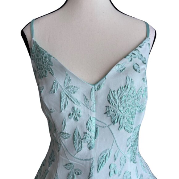 LE CHATEAU GORGEOUS BLUE BROCADE DRESS, SZ. L - Picture 2 of 11